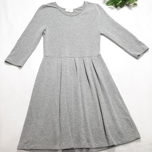 Everly Gray 3/4 Sleeve Round‎ Neck Dress Size L